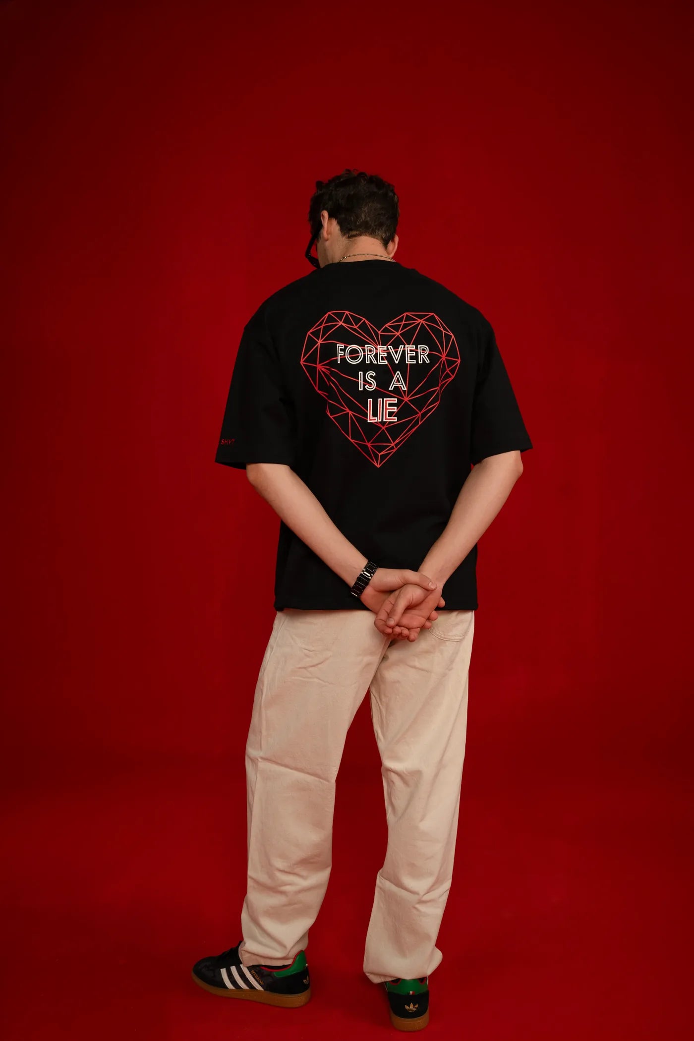 Lookbook look 02 — full-length oversized fit